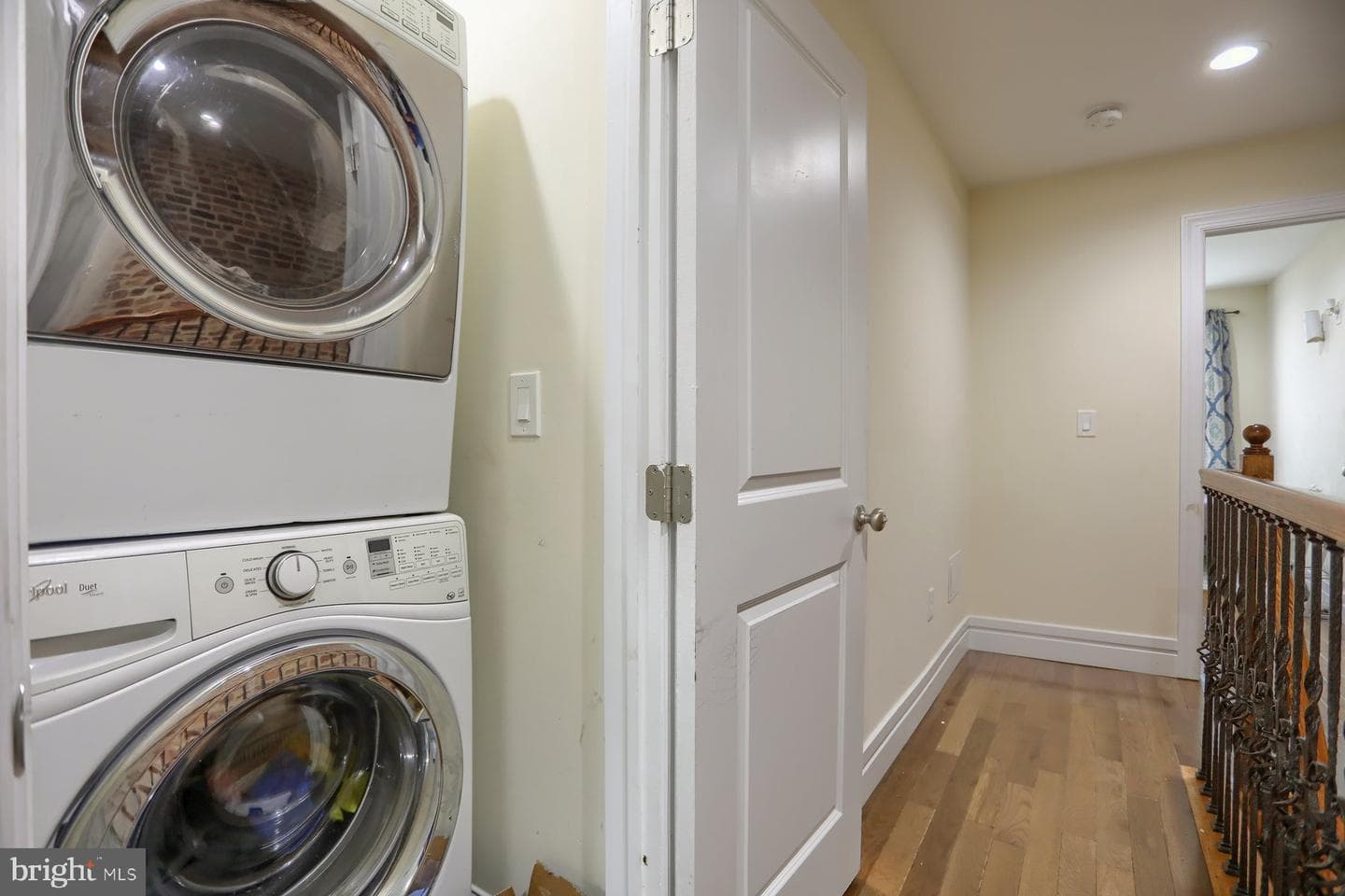 244 N Rose Street photo 12