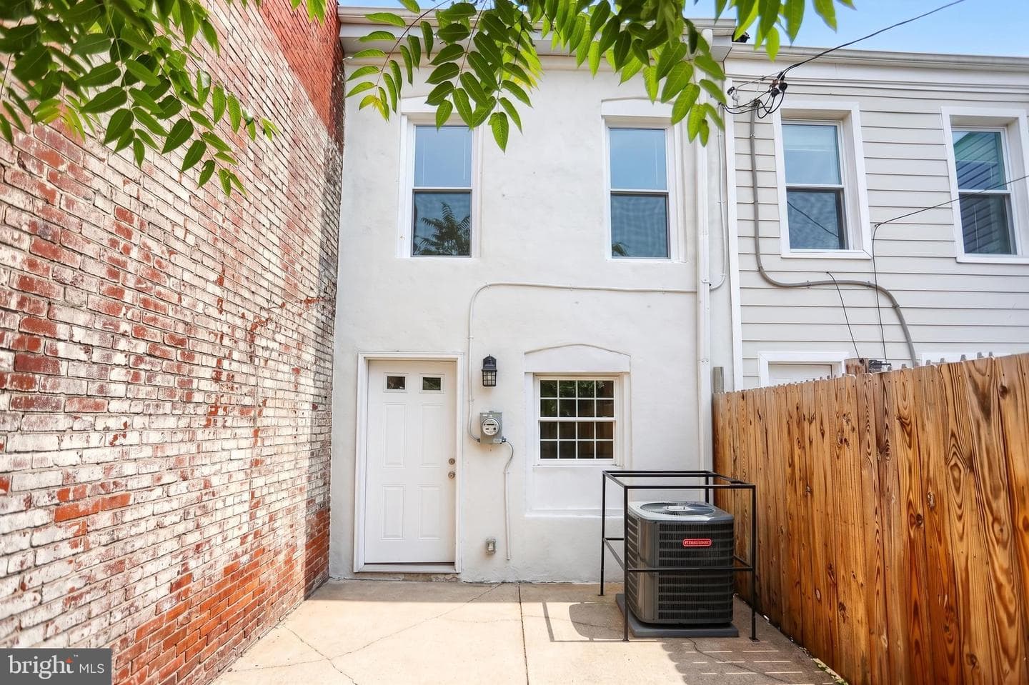 244 N Rose Street photo 20