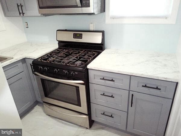 1917 E 32nd Street photo 15