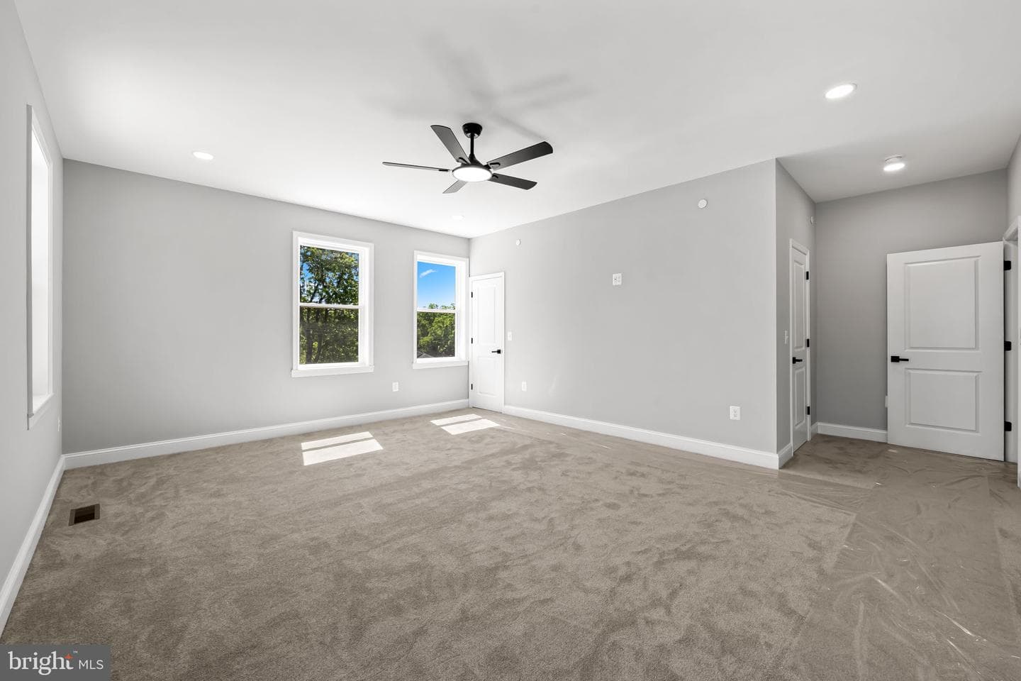 6806 Everall Avenue photo 29