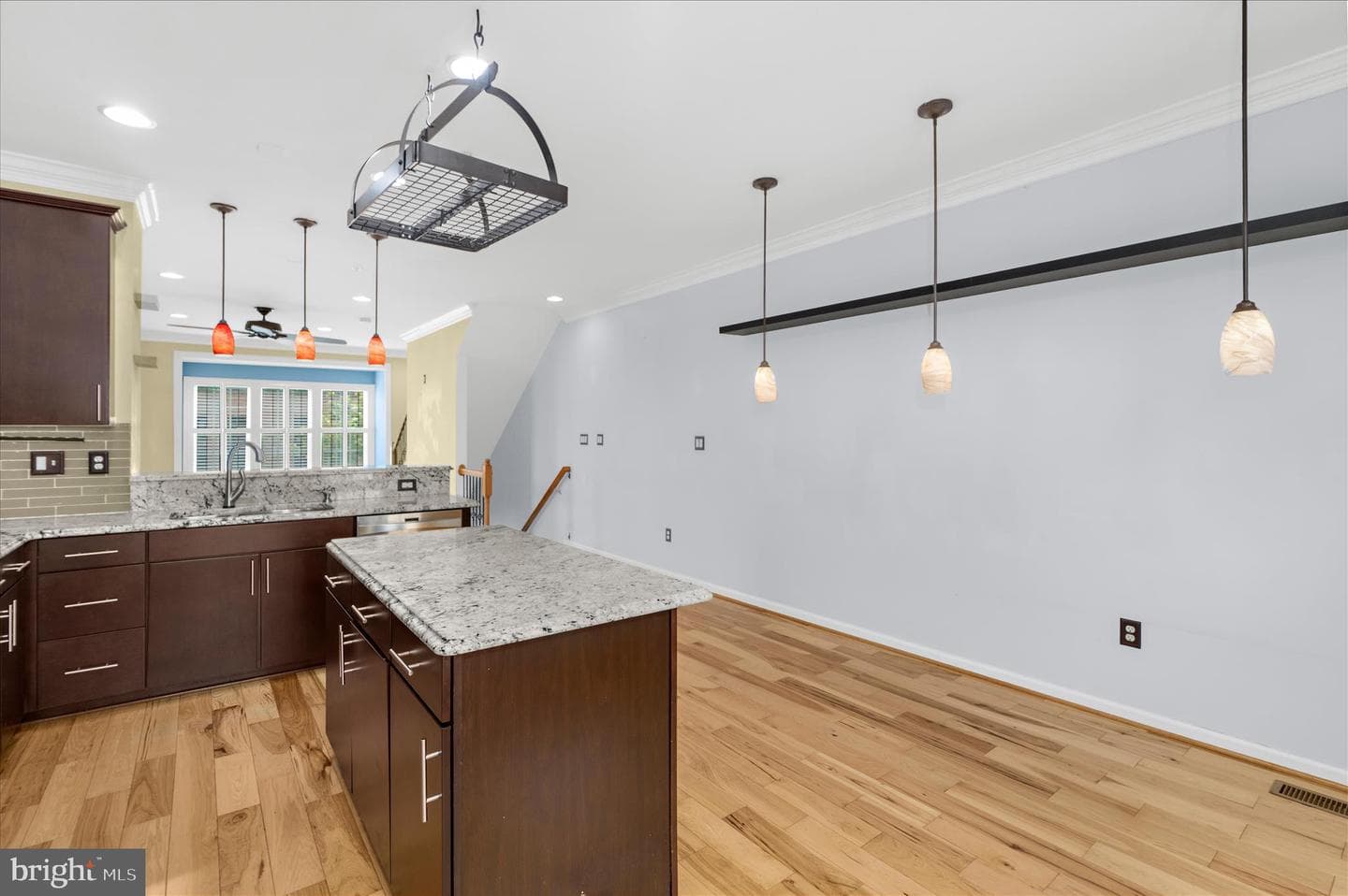 4628 Fait Avenue photo 10