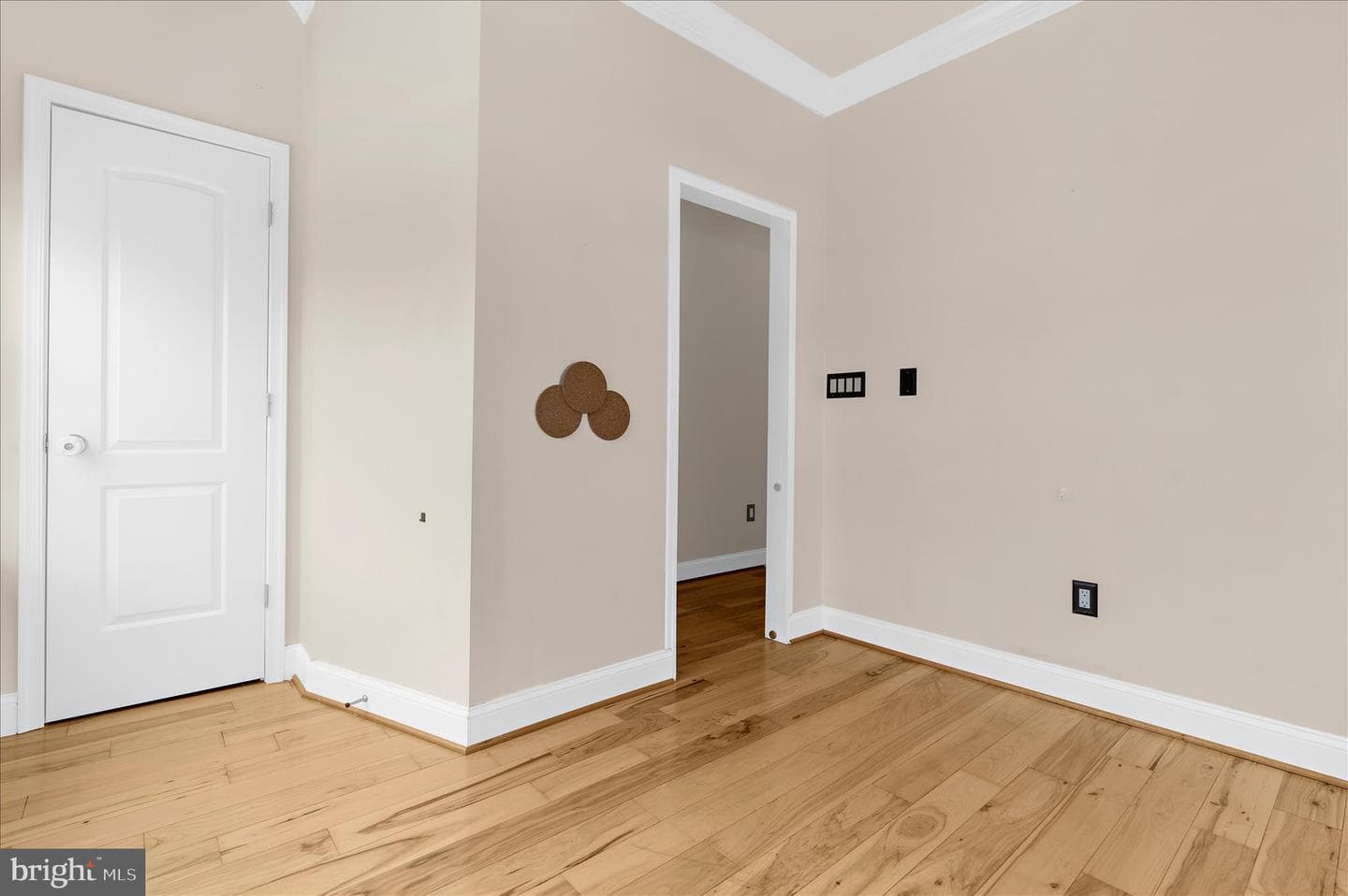 4628 Fait Avenue photo 23