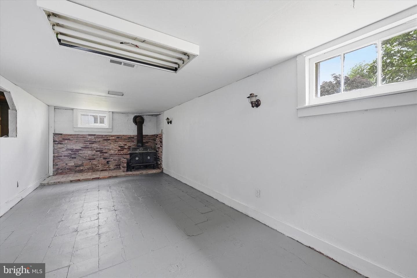 5409 Catalpha Road photo 18