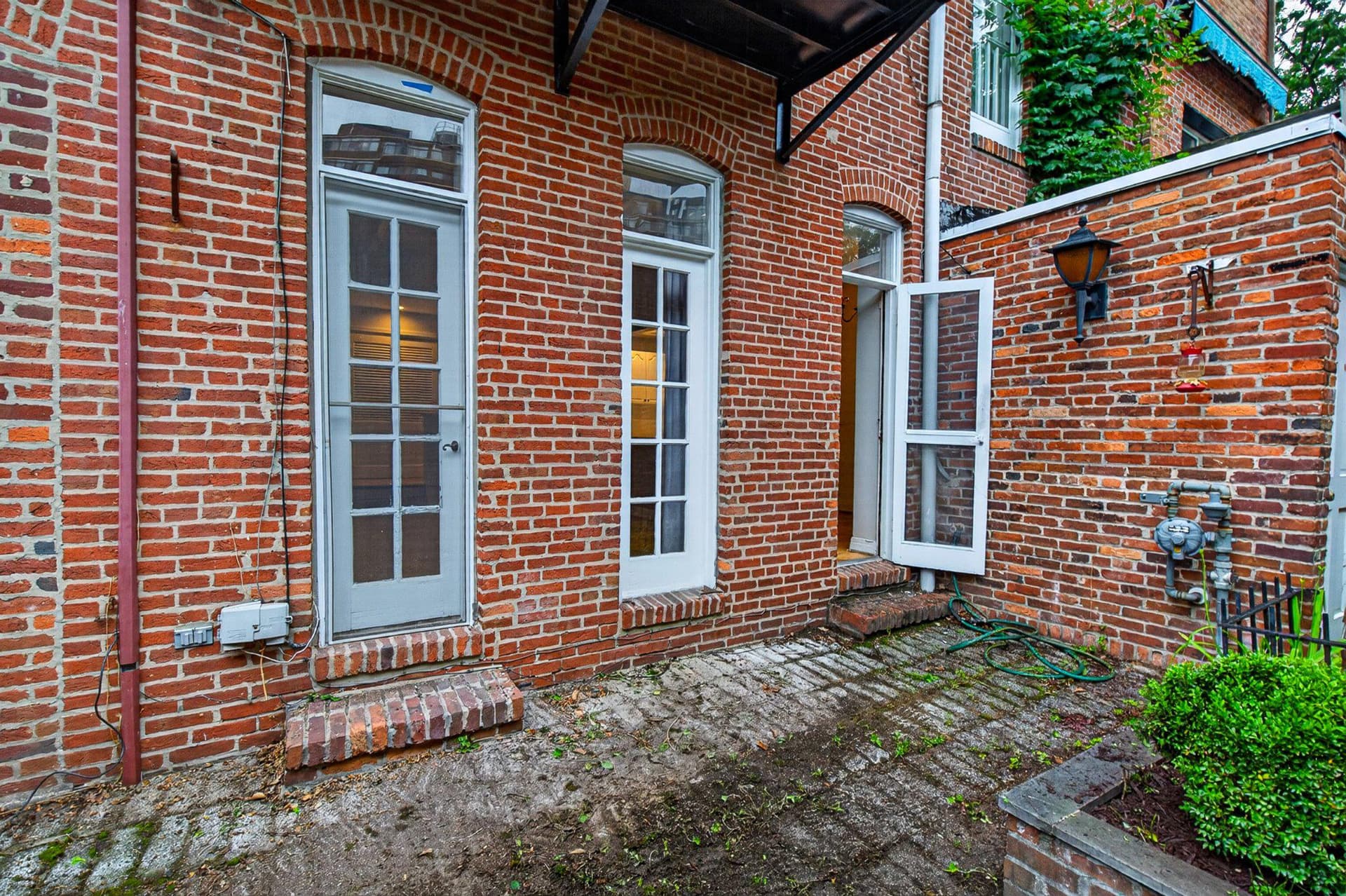 1227 Park Avenue #8 photo 14