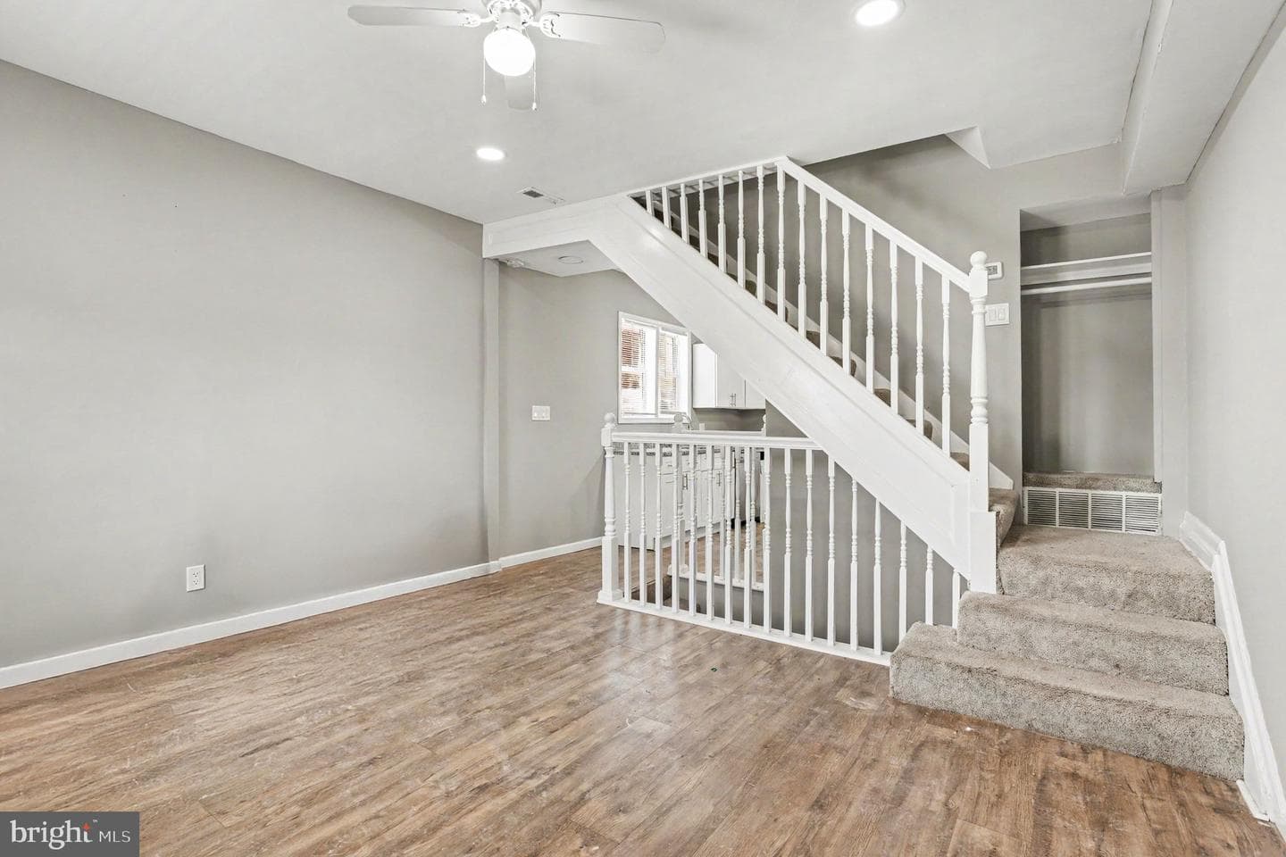 2642 Kennedy Avenue photo 4