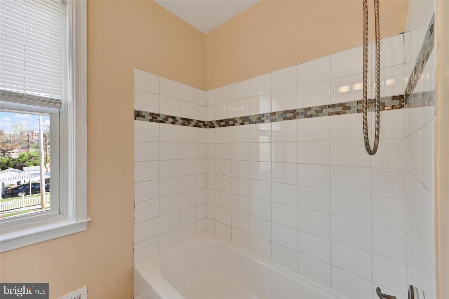 2105 Cloville Avenue photo 20