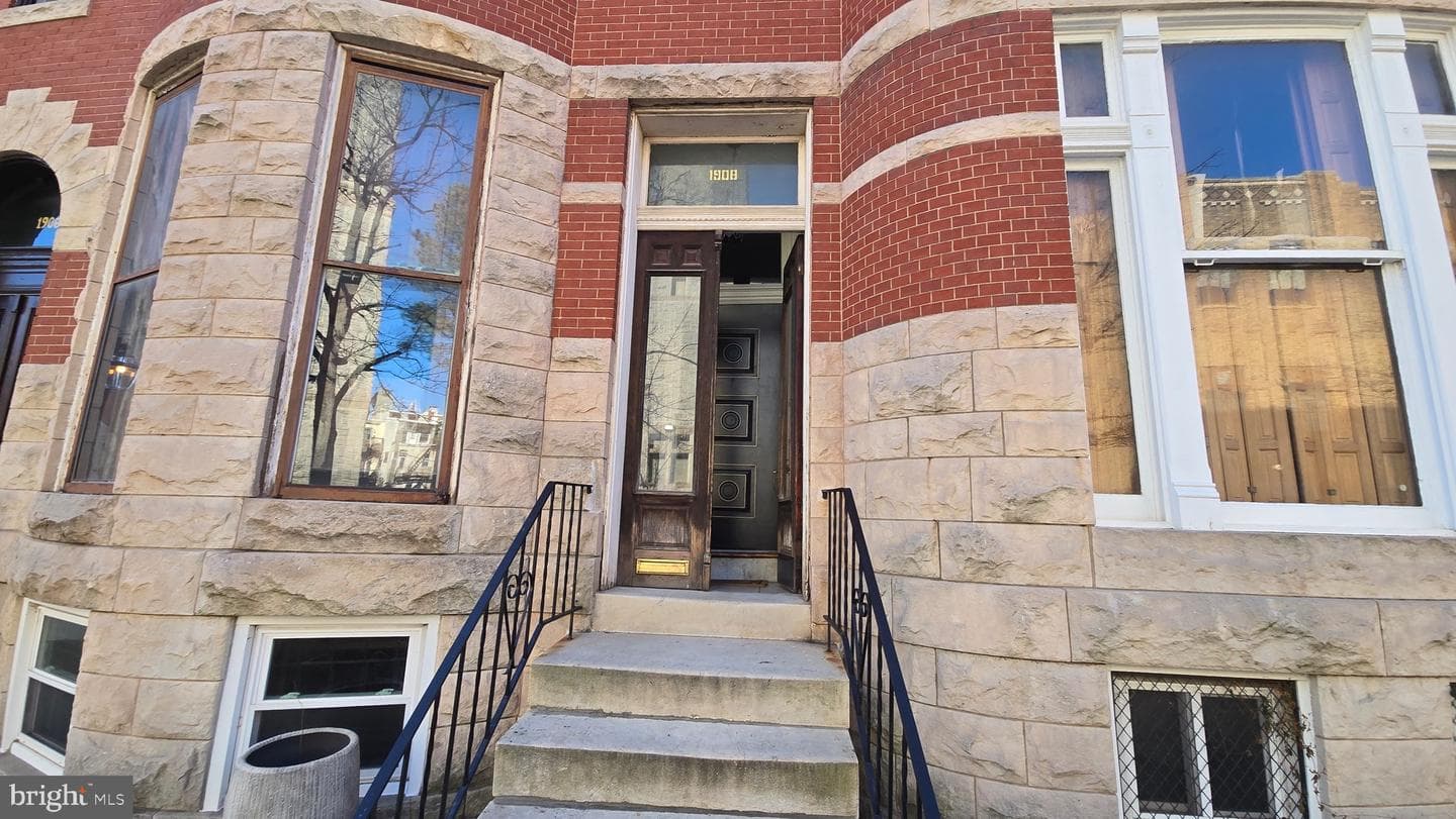 1908 Madison Avenue photo 6