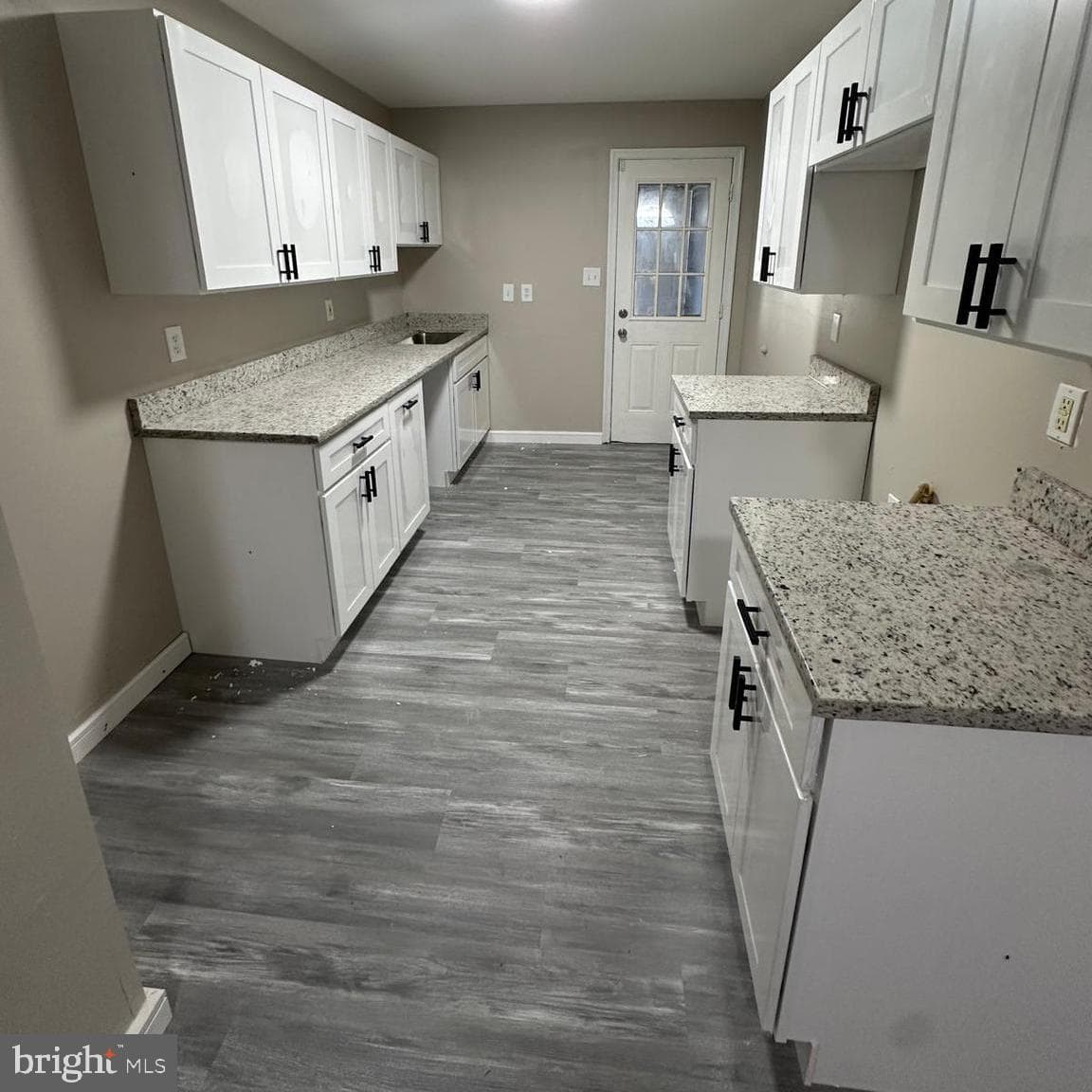 1202 E Lafayette Avenue photo 15