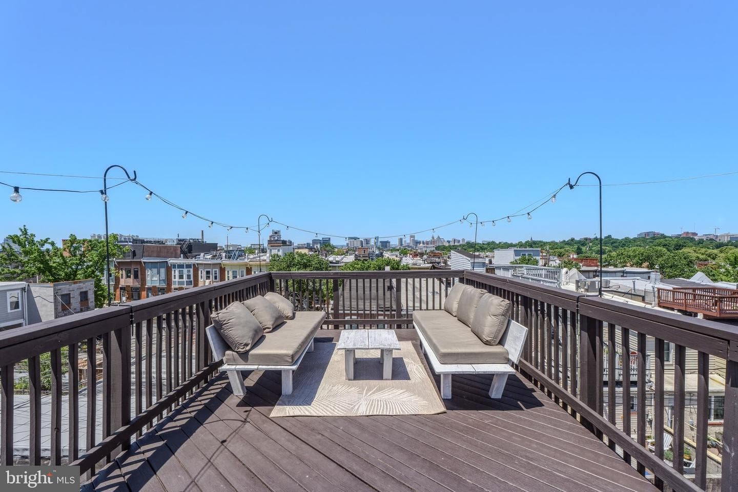 610 S Robinson Street photo 29
