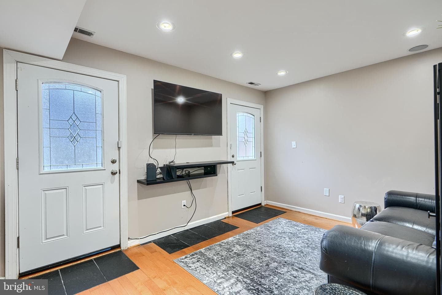 624 Jasper Street photo 13