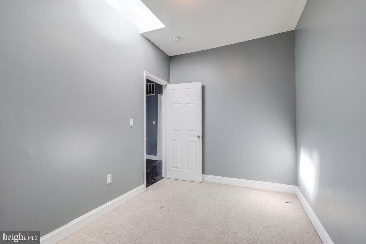 1636 N Bentalou Street photo 22