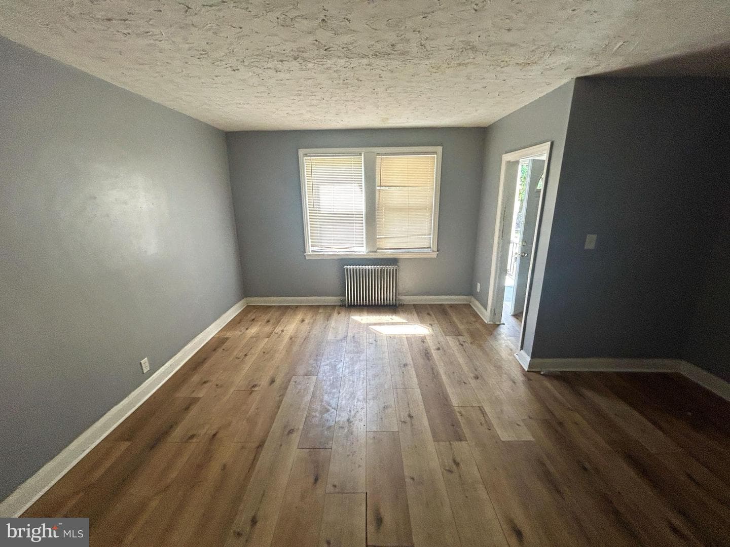 4112 Woodhaven Avenue photo 6