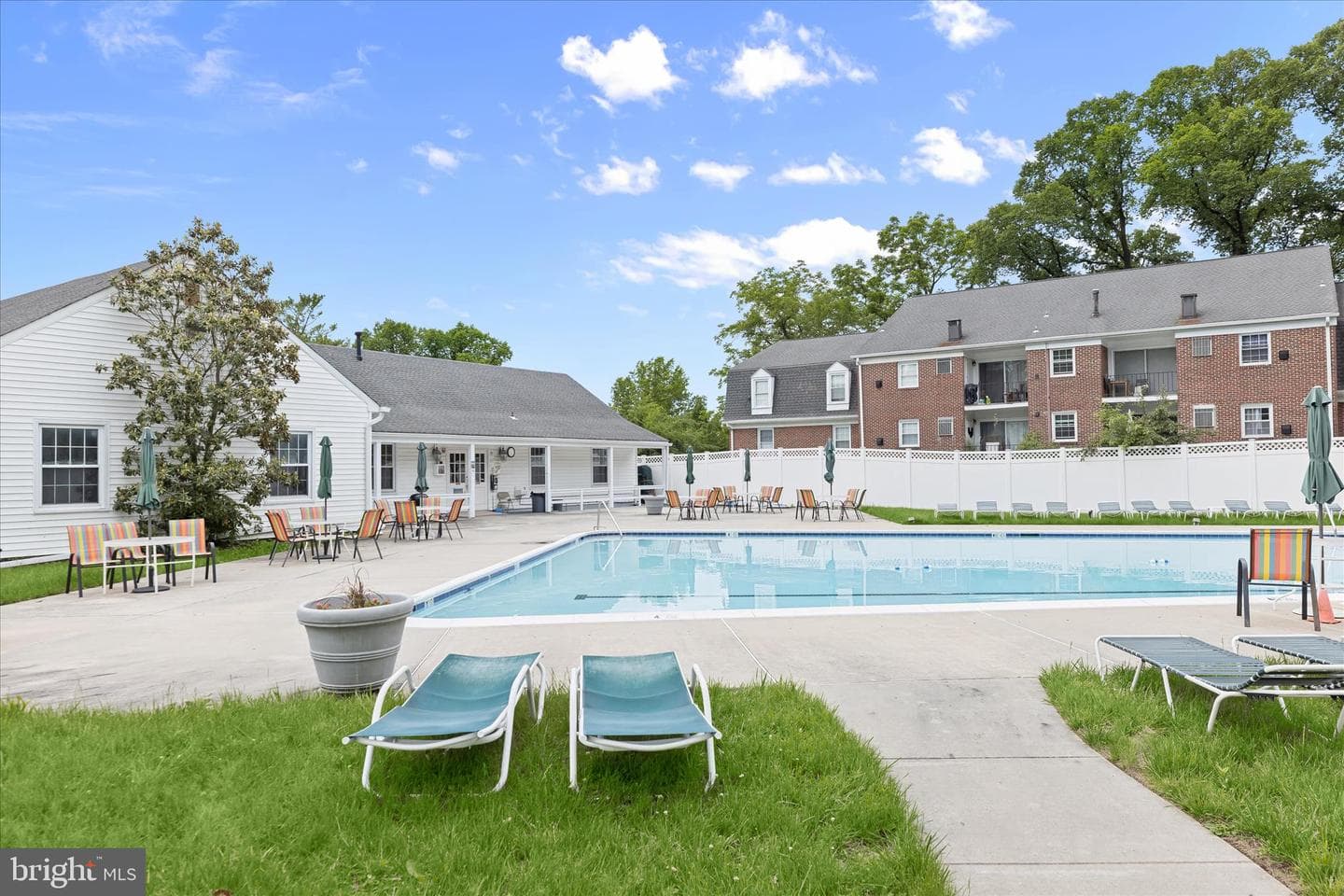 351 Homeland Southway #3d photo 25