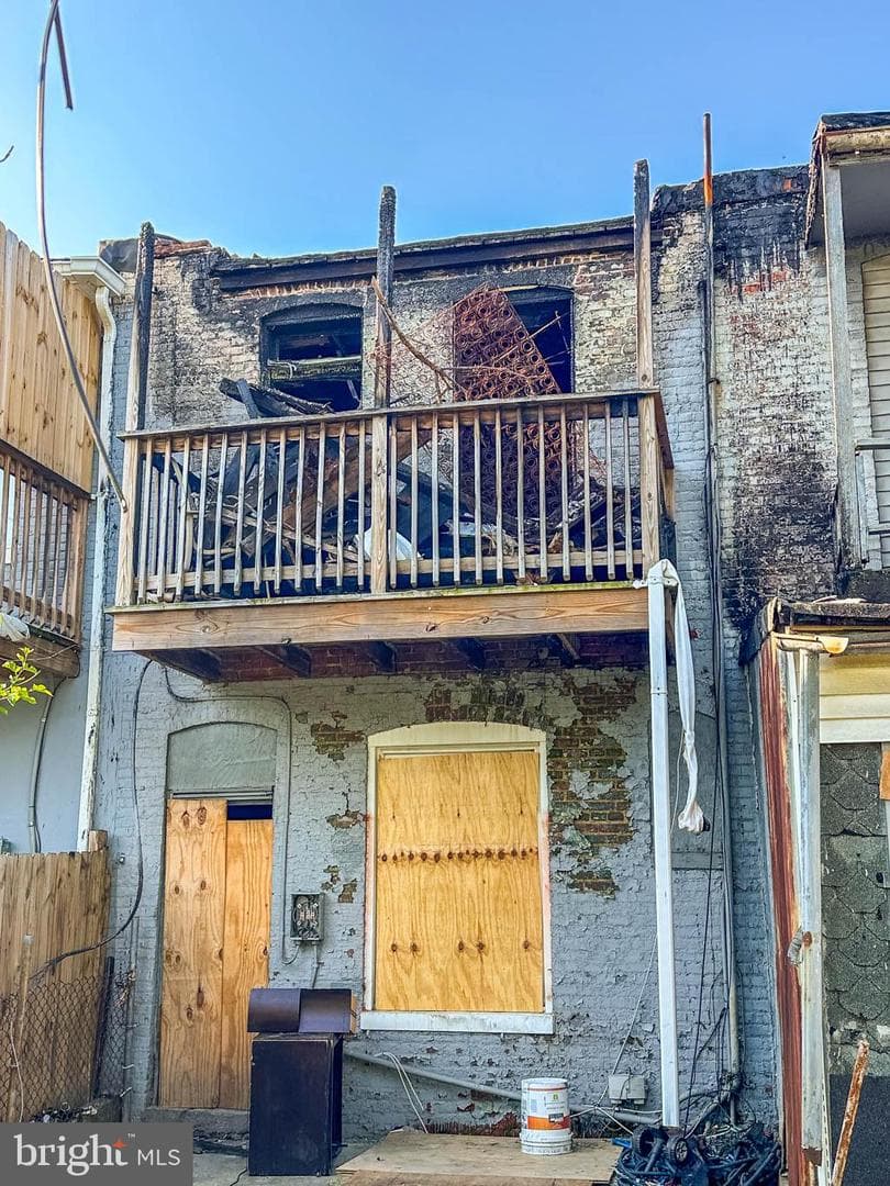 2416 E Oliver St photo 7