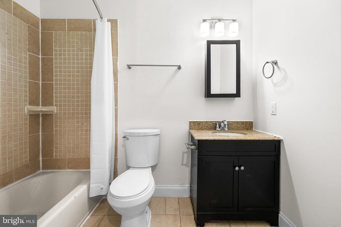2822 Frederick Avenue photo 19