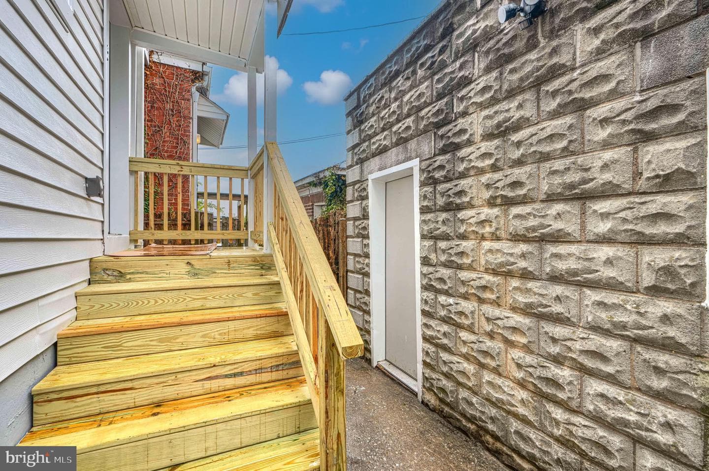 3502 Ellerslie Avenue photo 56