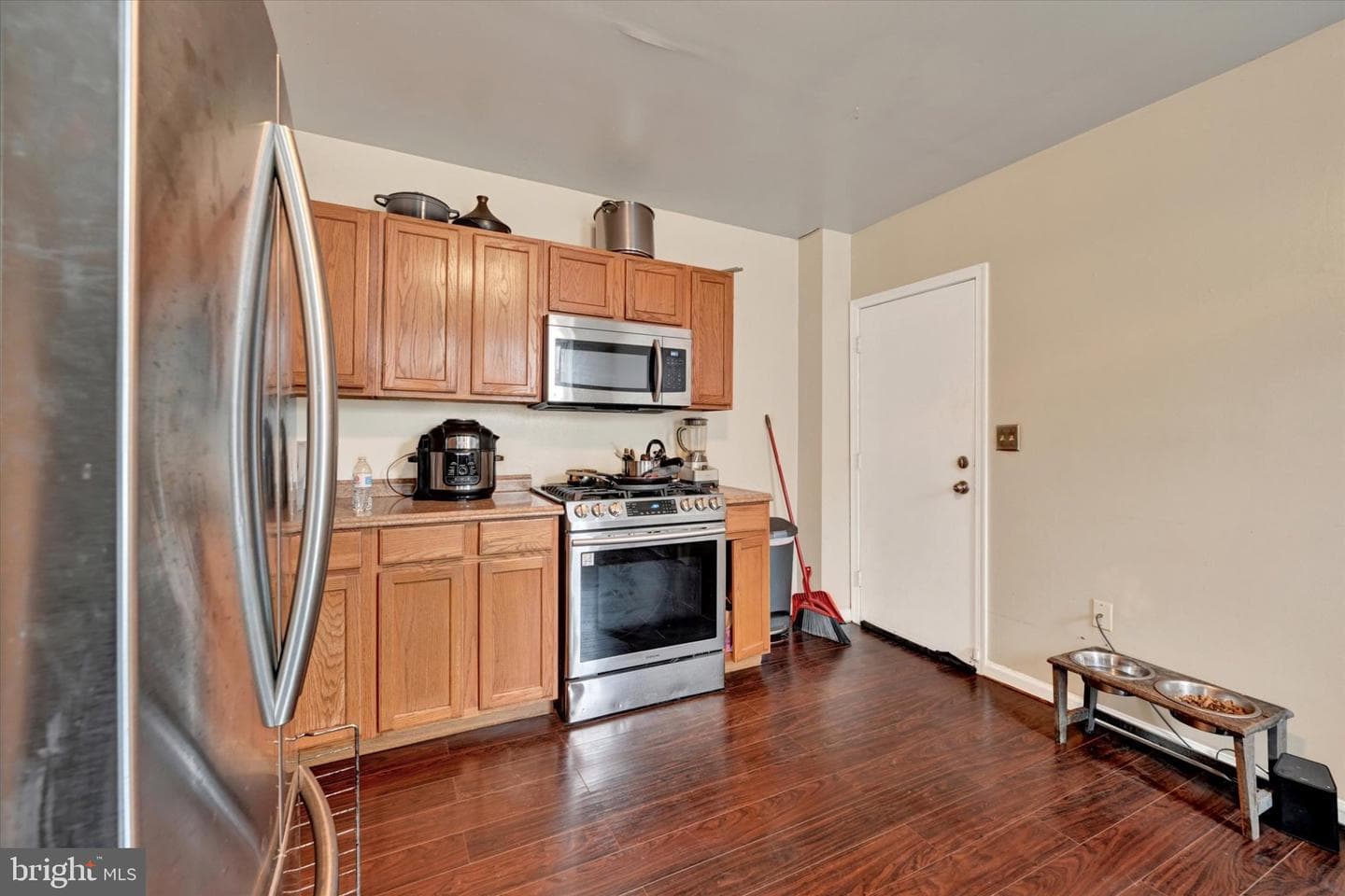2072 Linden Avenue photo 35