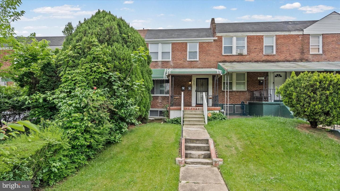 2905 E Federal Street photo 3