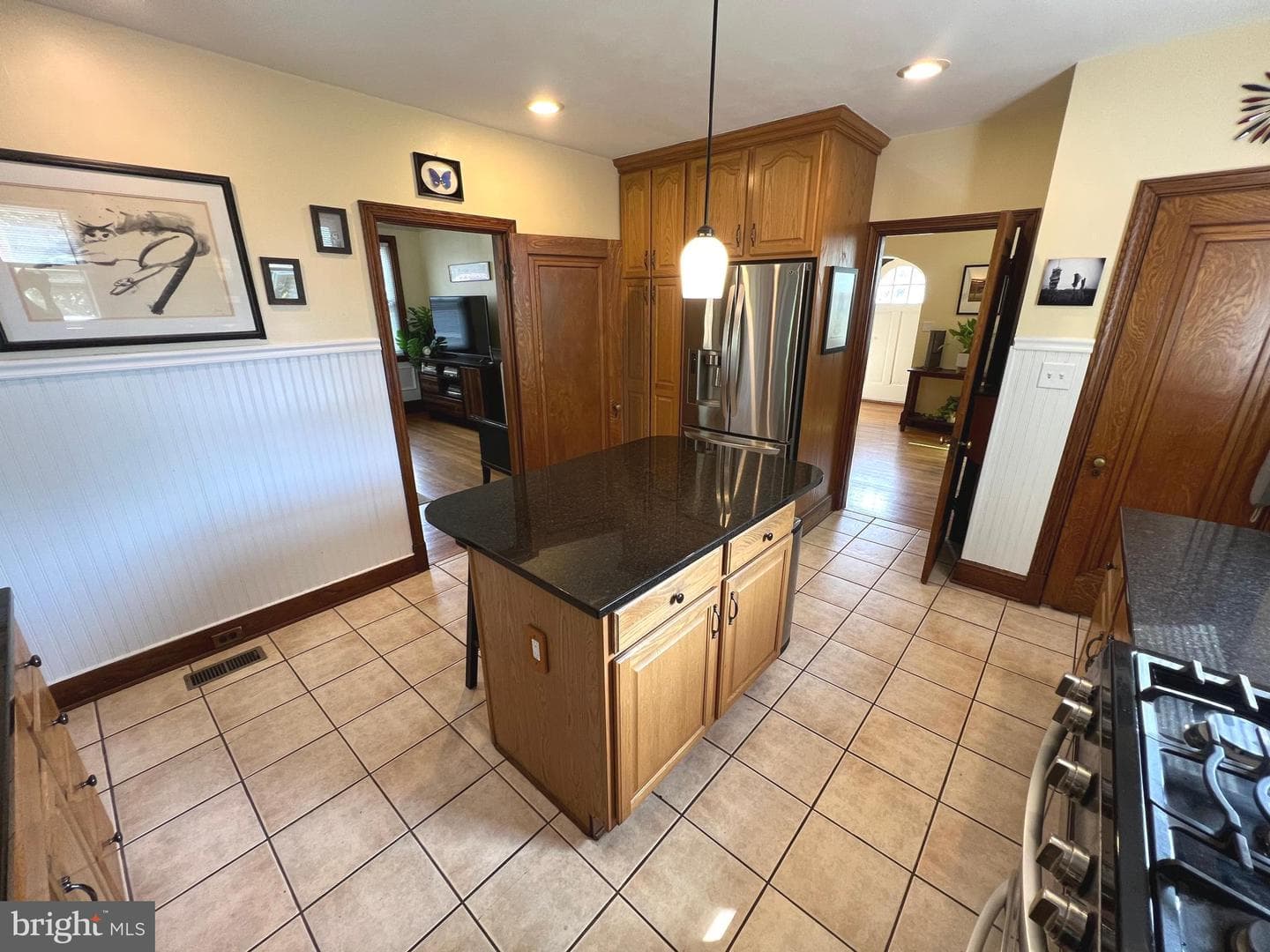 3100 Montebello Terrace photo 18