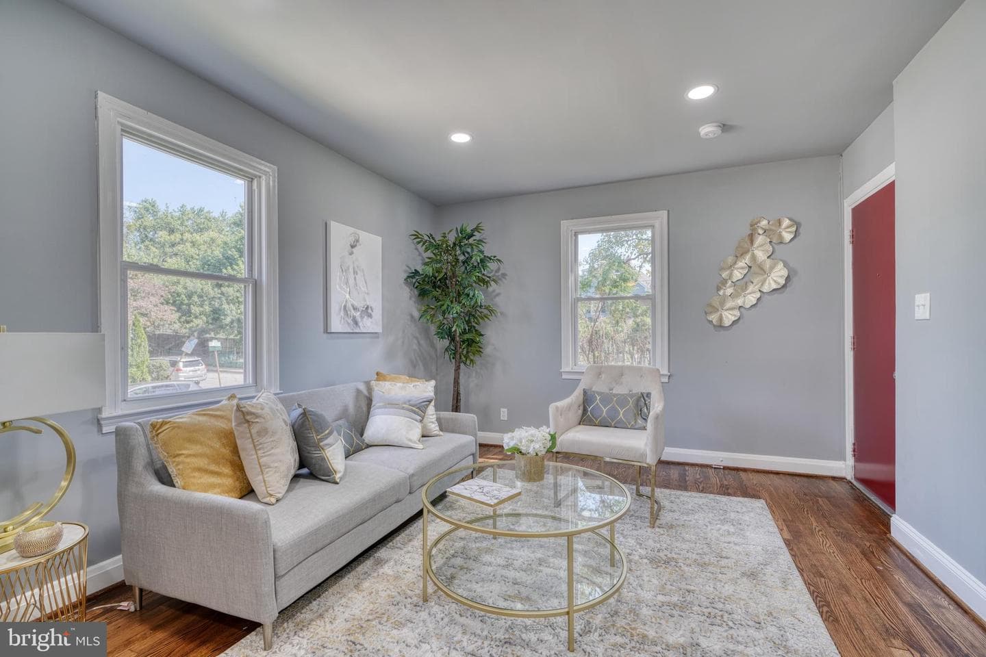 4906 Grindon Avenue photo 37