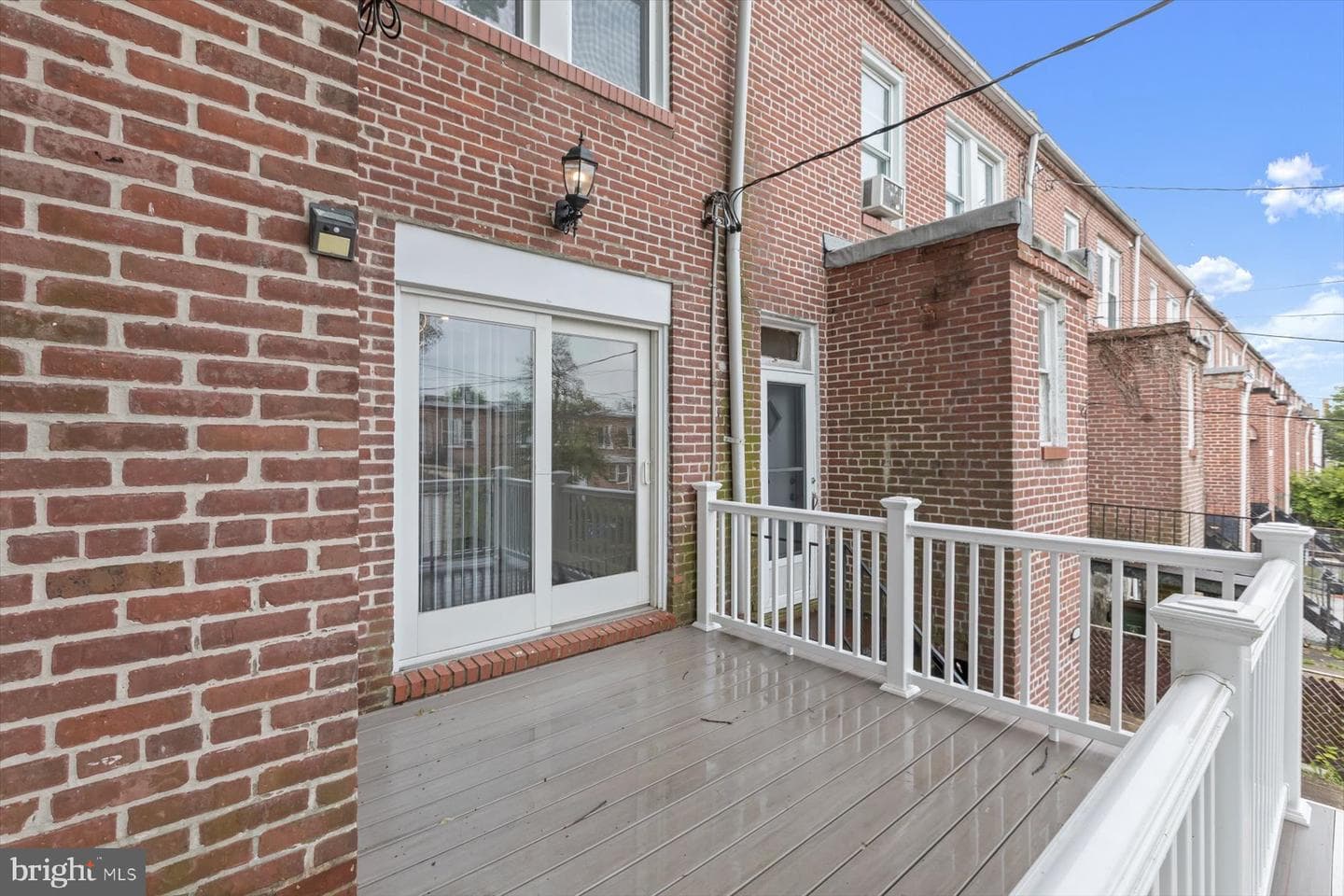 1728 E 32nd Street photo 40