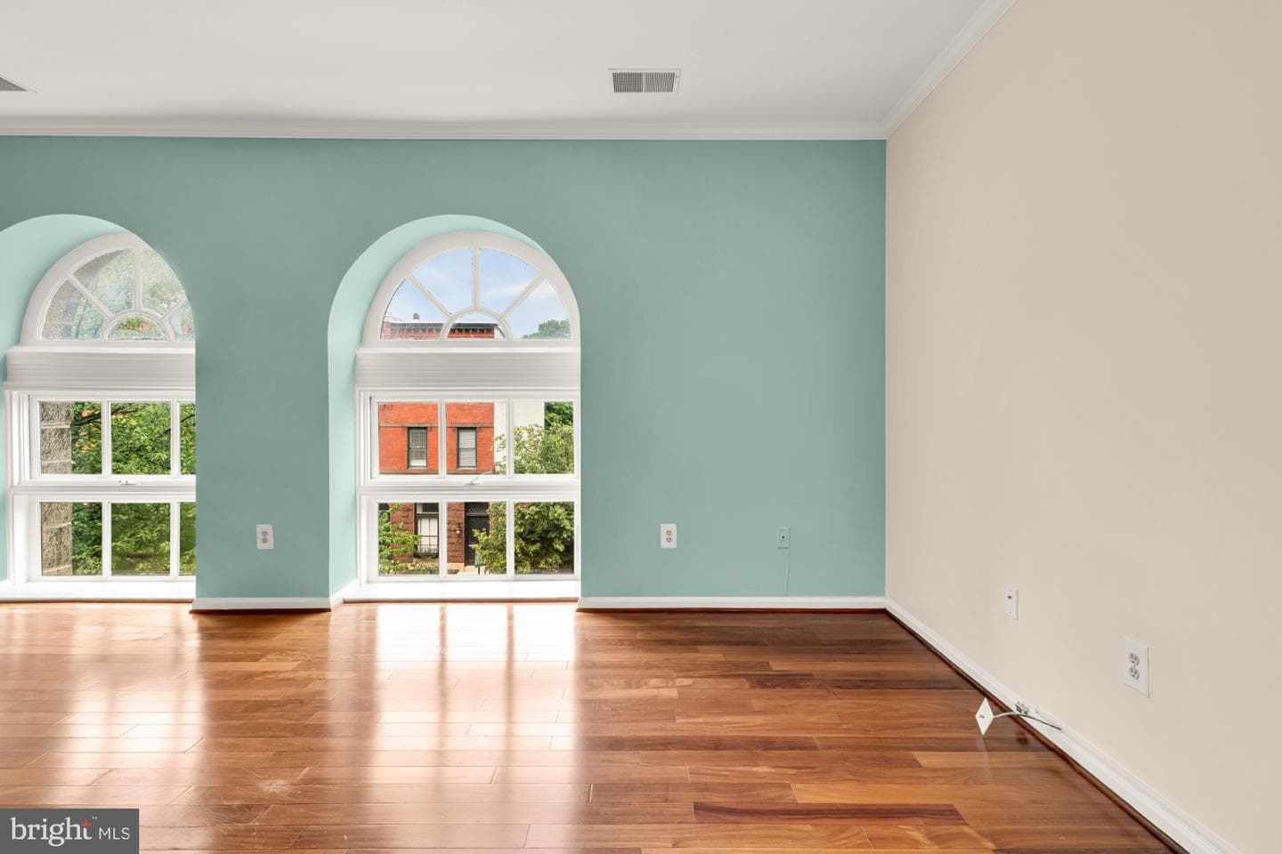 1714 Park Avenue #403 photo 12