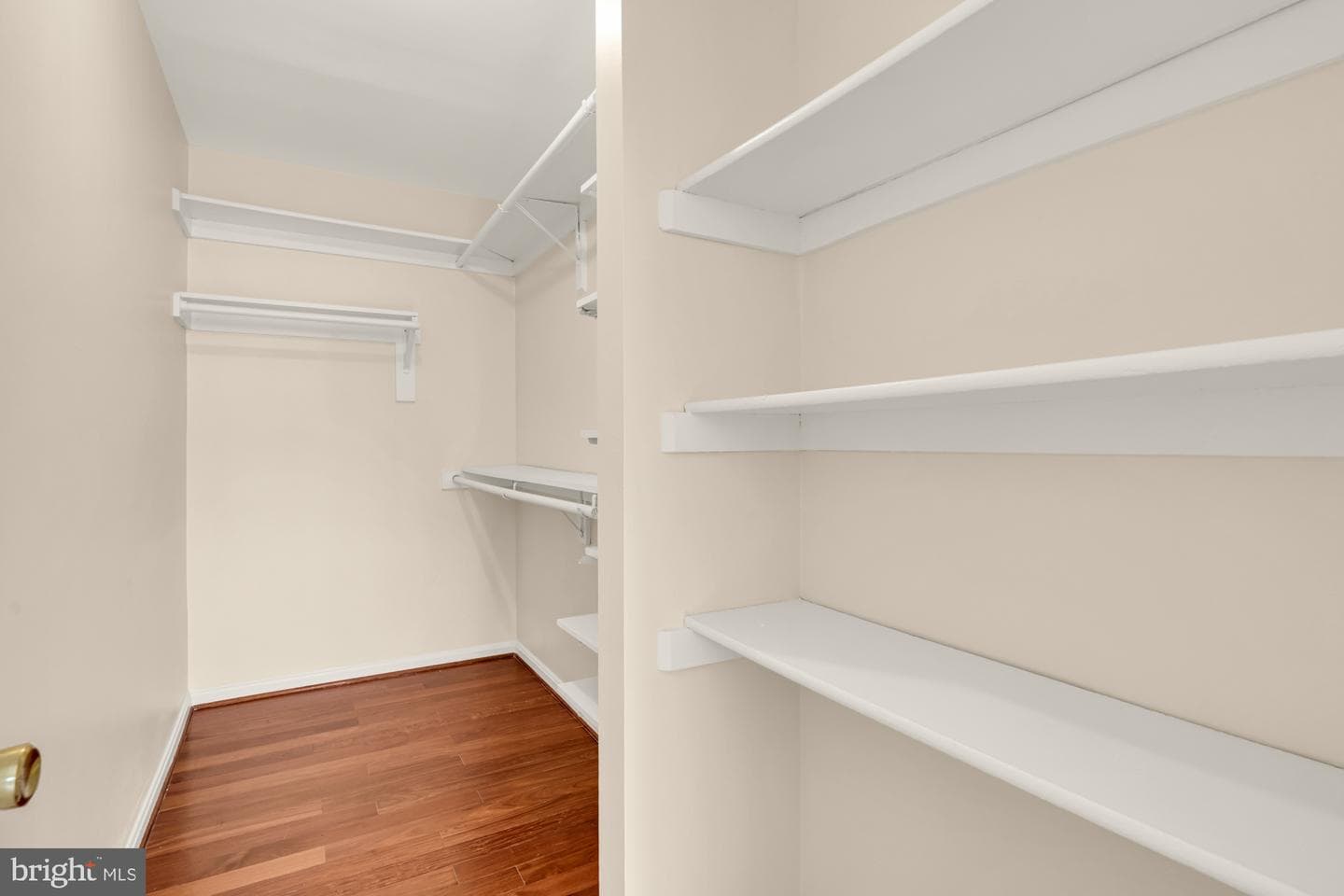 1714 Park Avenue #403 photo 25