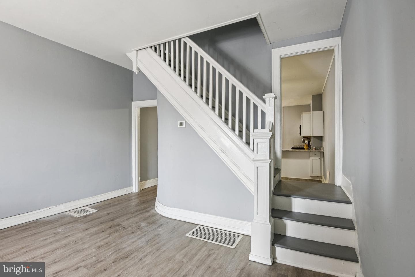 3438 Belair Road photo 4