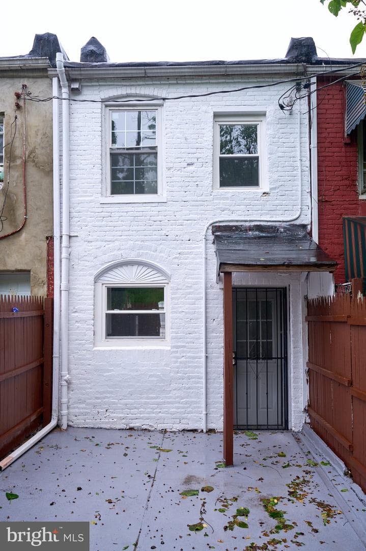 407 Lynn Avenue photo 18