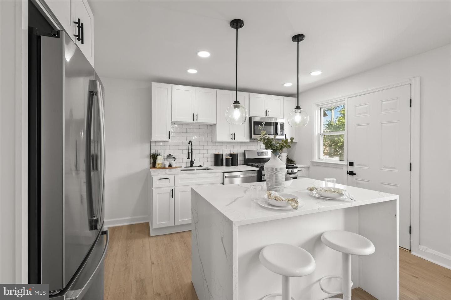 1302 Woodbourne Avenue photo 10