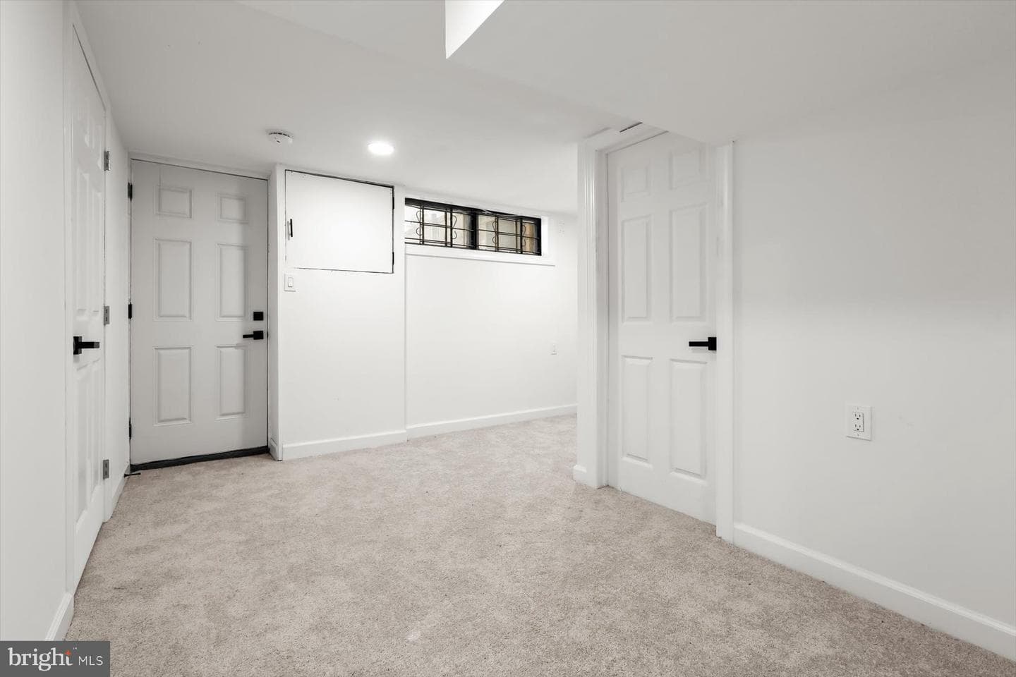 1302 Woodbourne Avenue photo 22