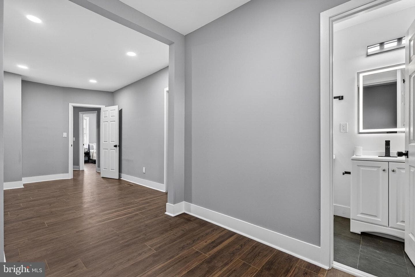 3015 Spaulding Avenue photo 14