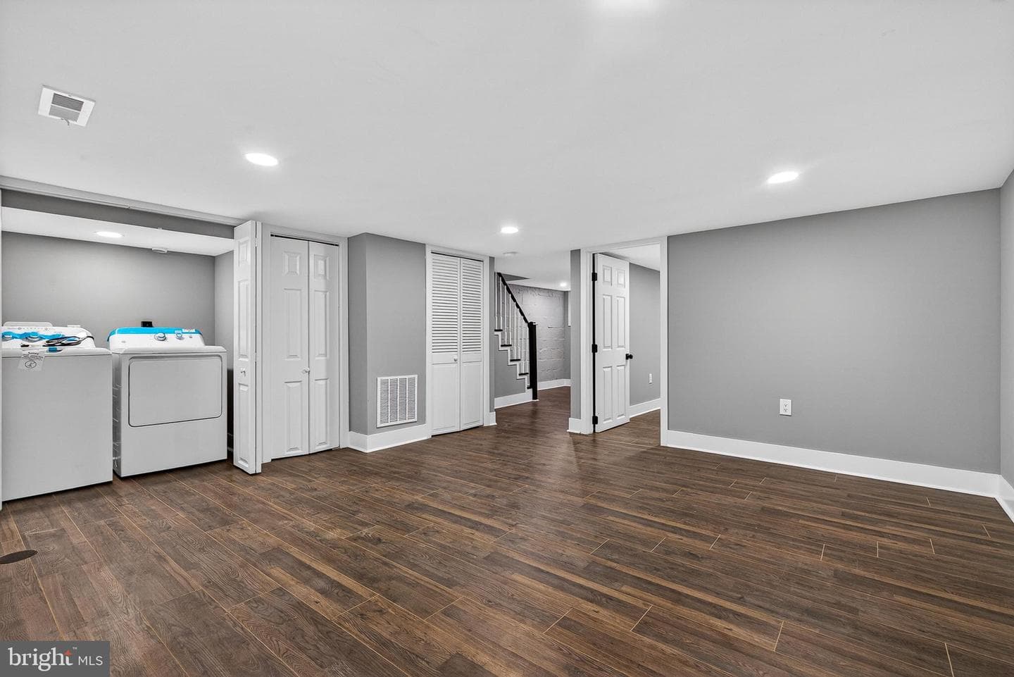 3015 Spaulding Avenue photo 23