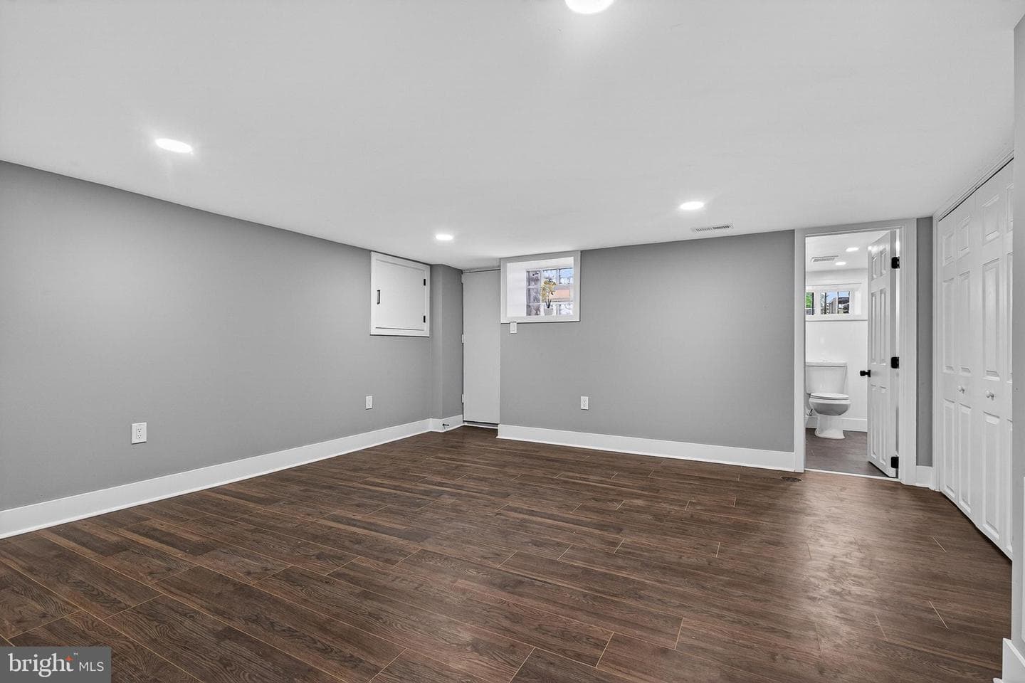 3015 Spaulding Avenue photo 24