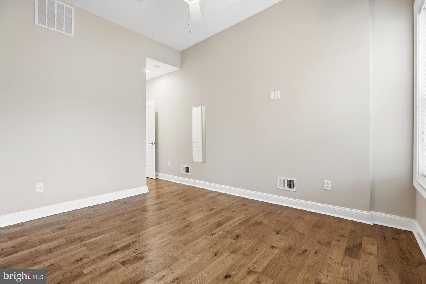 222 S Exeter Street photo 17