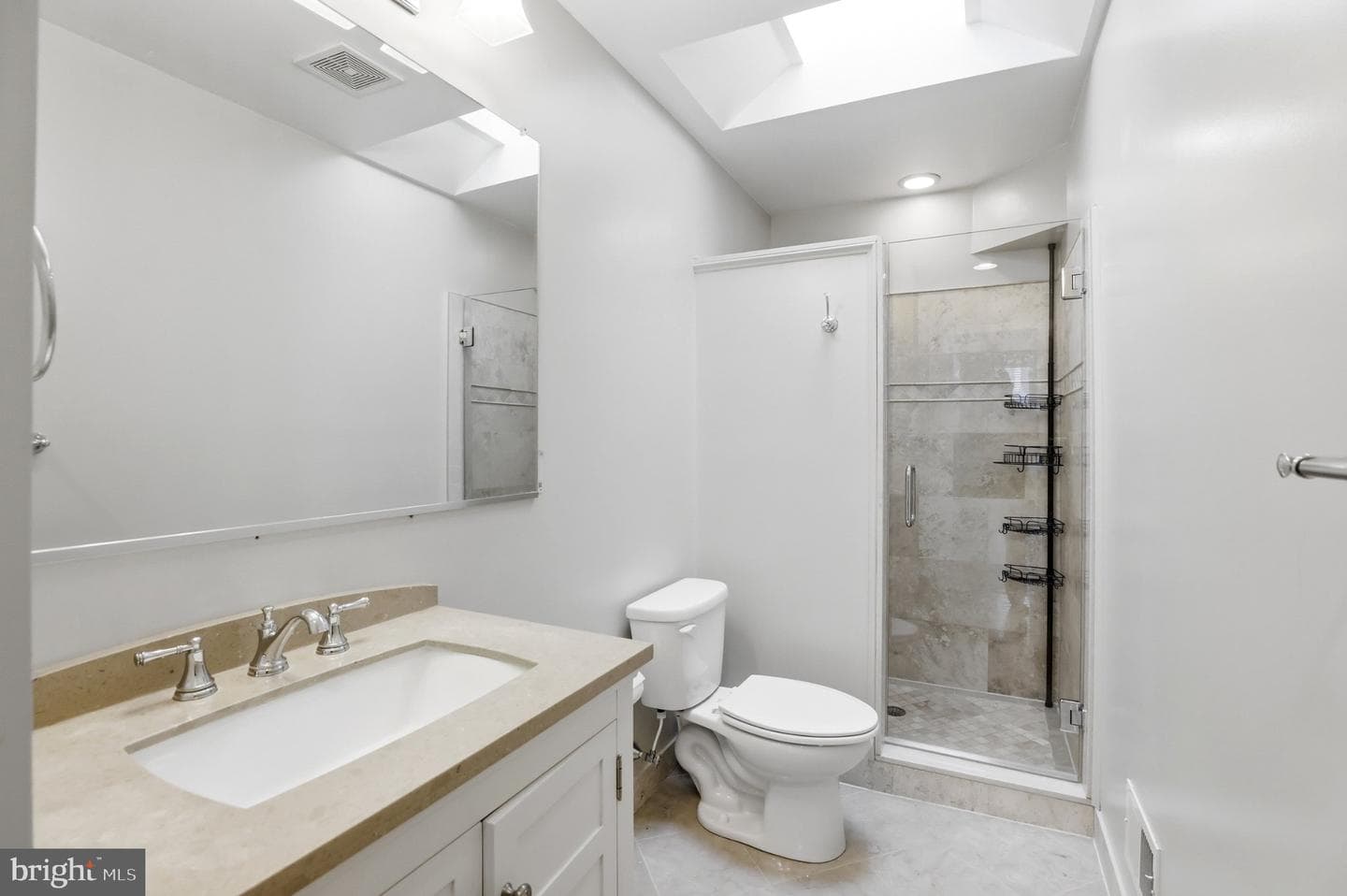 222 S Exeter Street photo 18