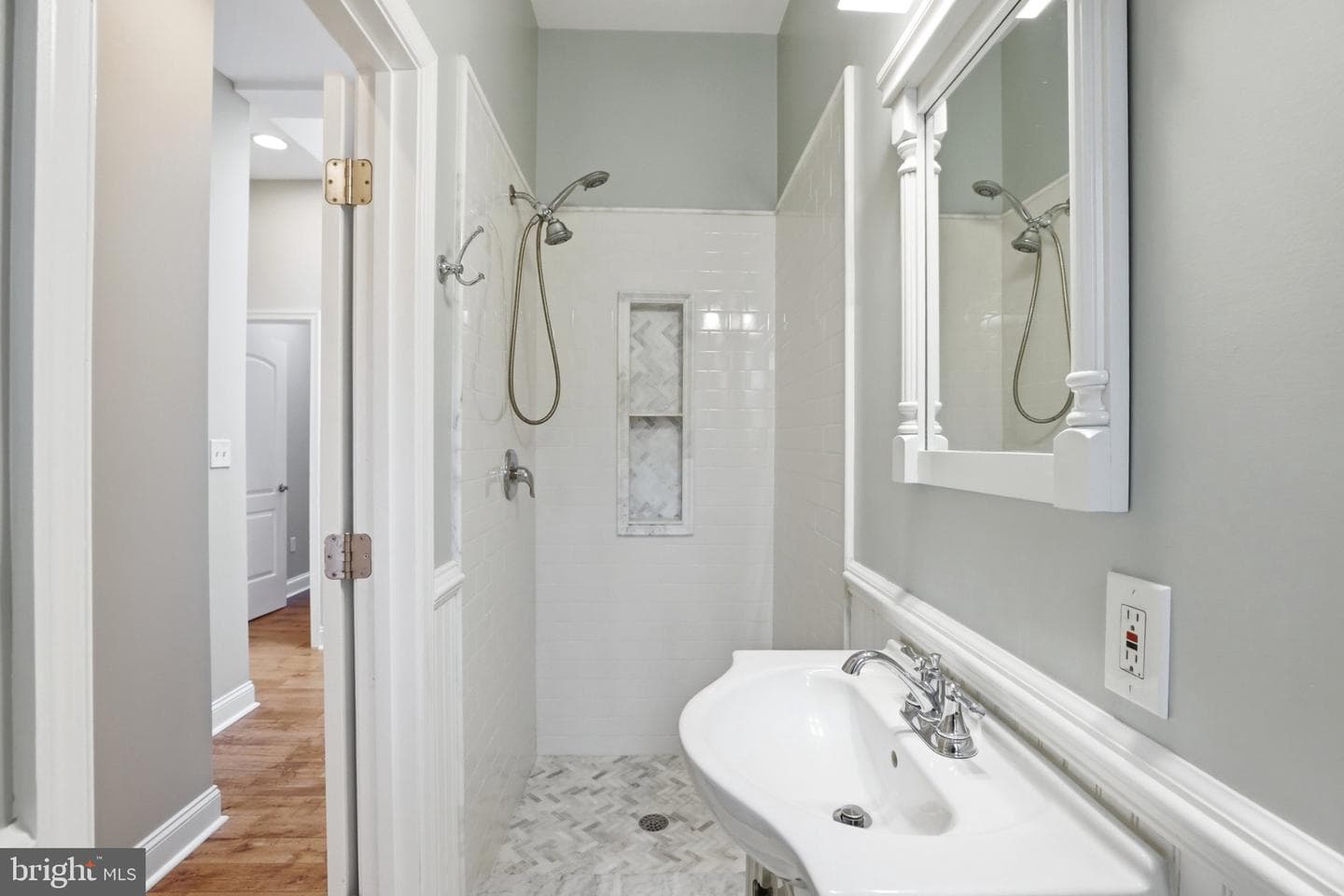 222 S Exeter Street photo 21