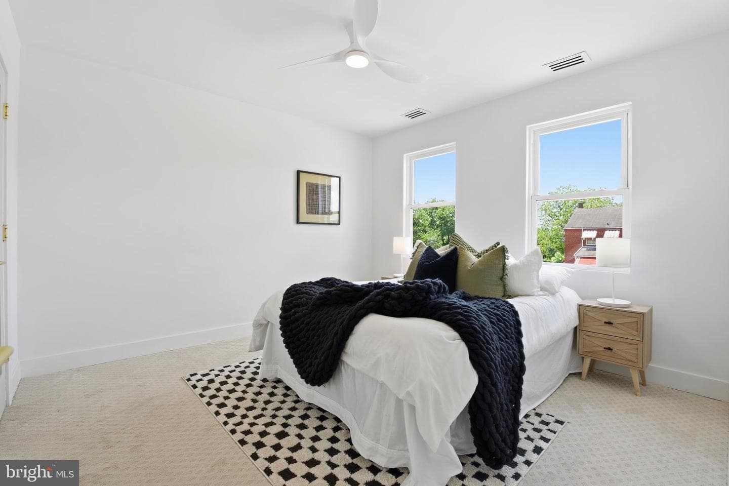 5905 Glenkirk Road photo 12