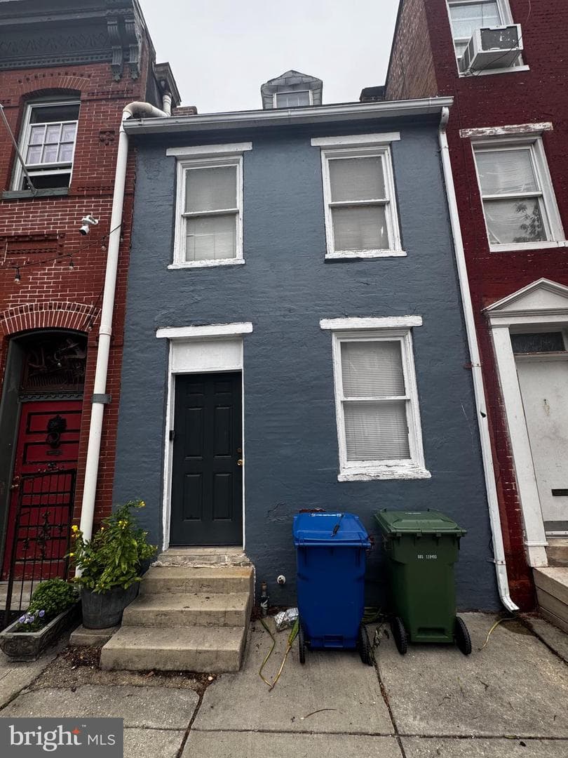 1006 Hollins St, Baltimore