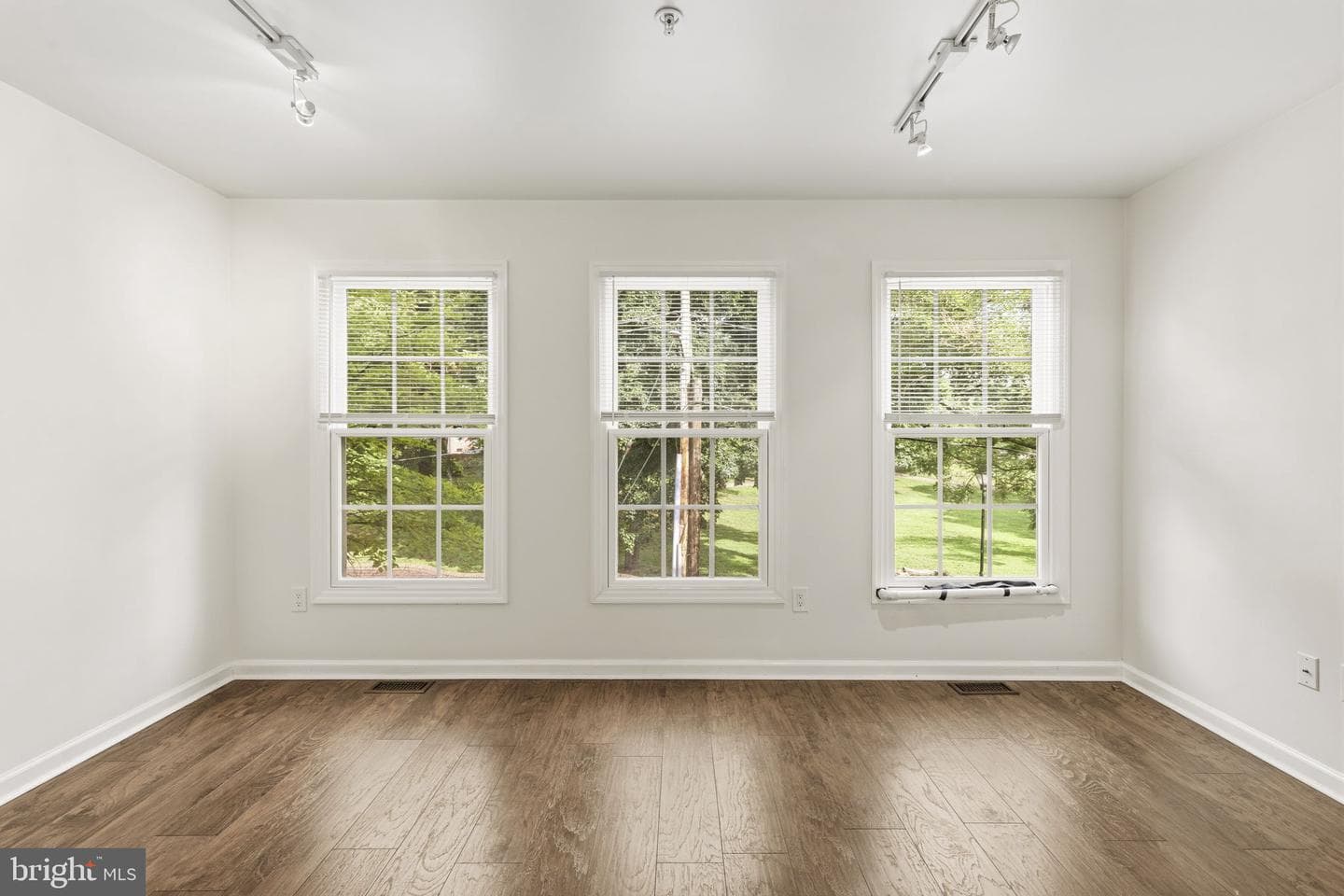 514 Saint Mary Street photo 13