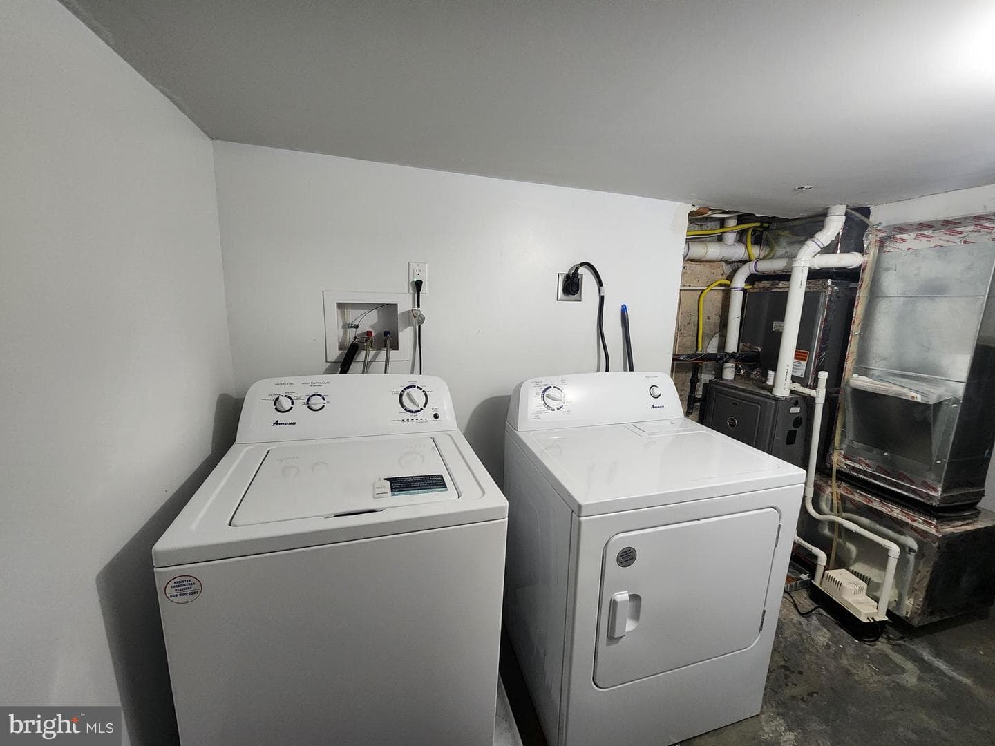 1347 Herkimer Street photo 20