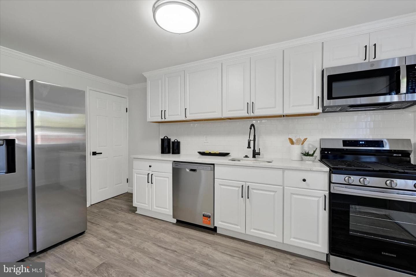 5422 Bucknell Road photo 10