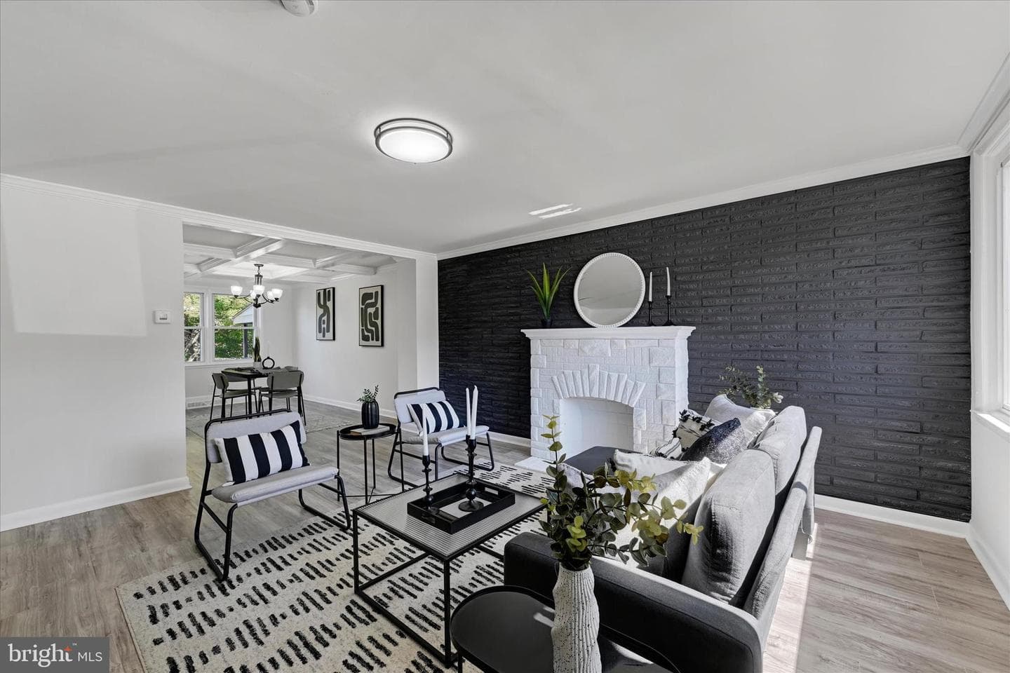 5422 Bucknell Road photo 3