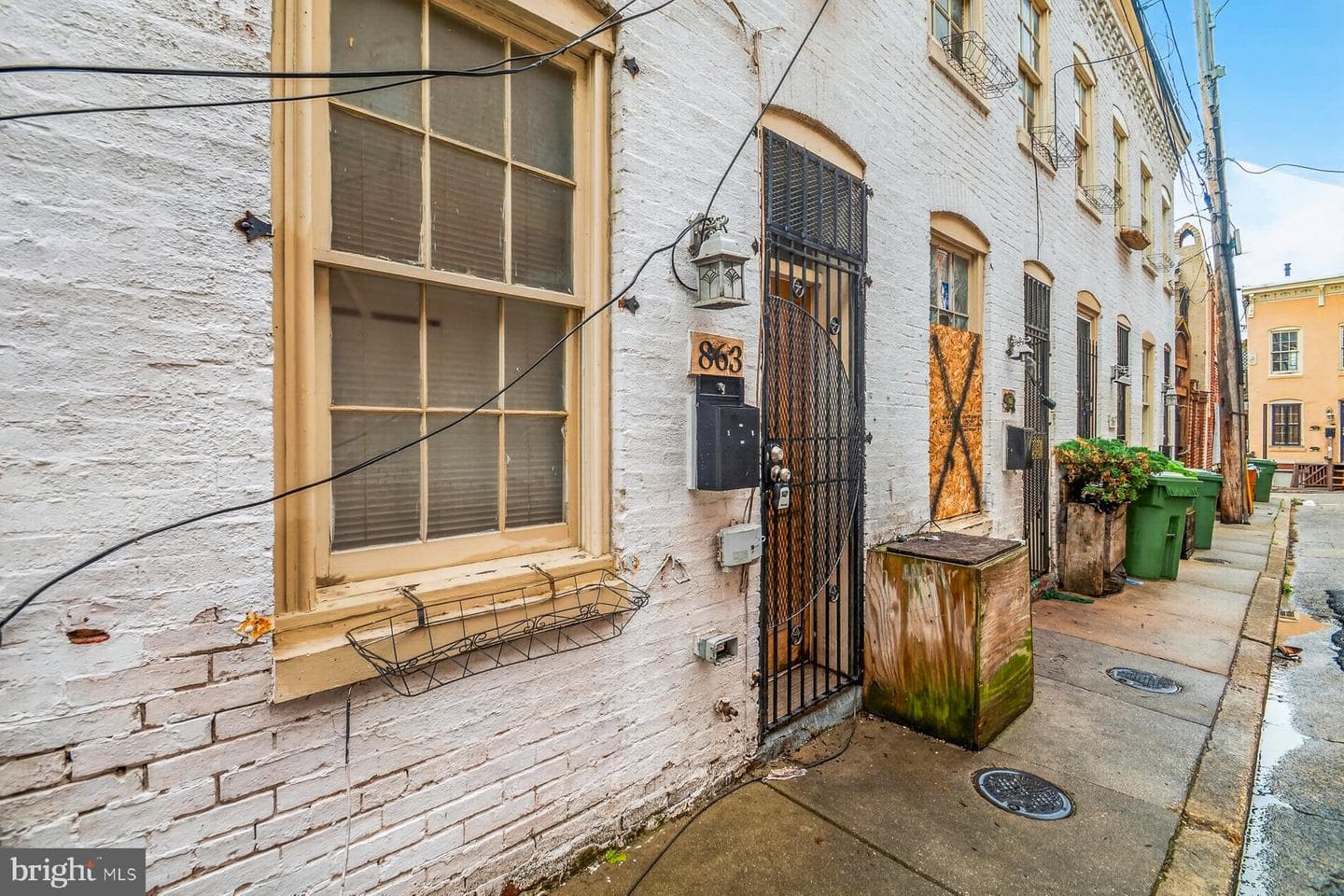 863 Reinhart Street photo 6