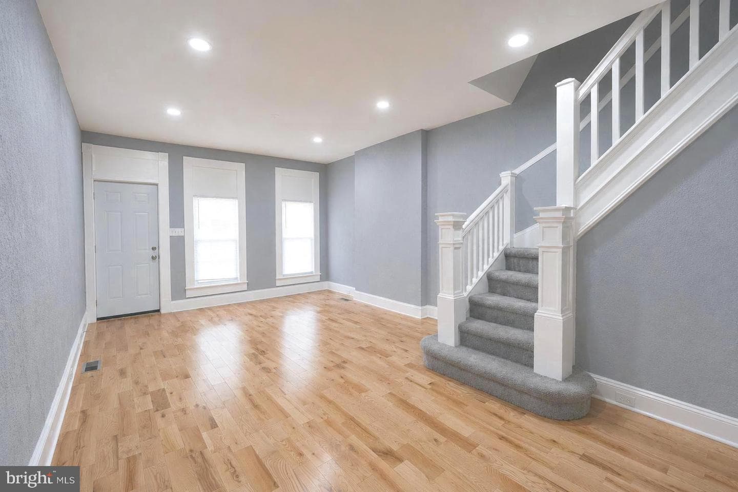 3042 Brighton Street photo 13