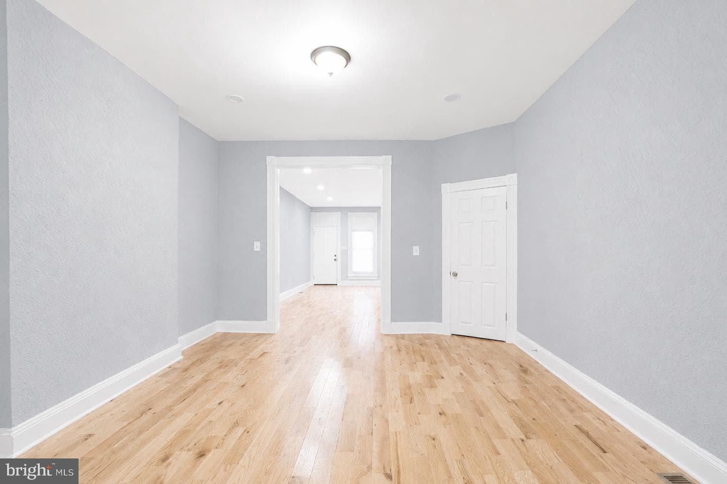 3042 Brighton Street photo 15