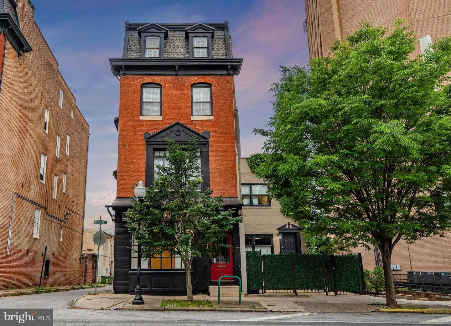 17 W And 19 W Chase Street, Baltimore