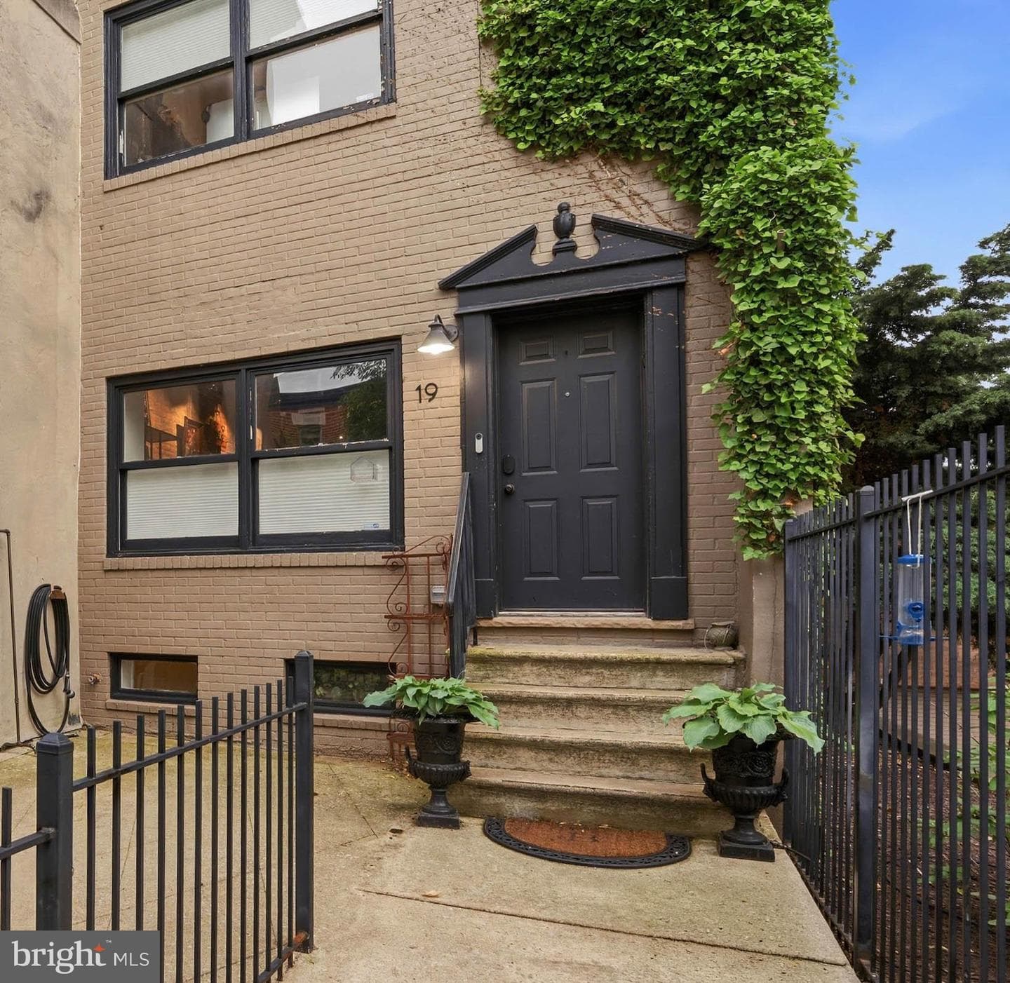 17 W And 19 W Chase Street photo 20