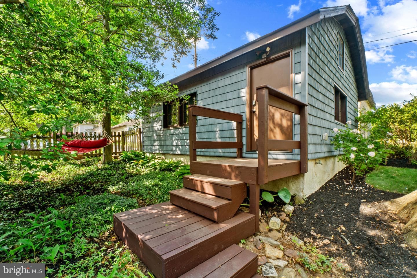 2900 Rueckert Avenue photo 33