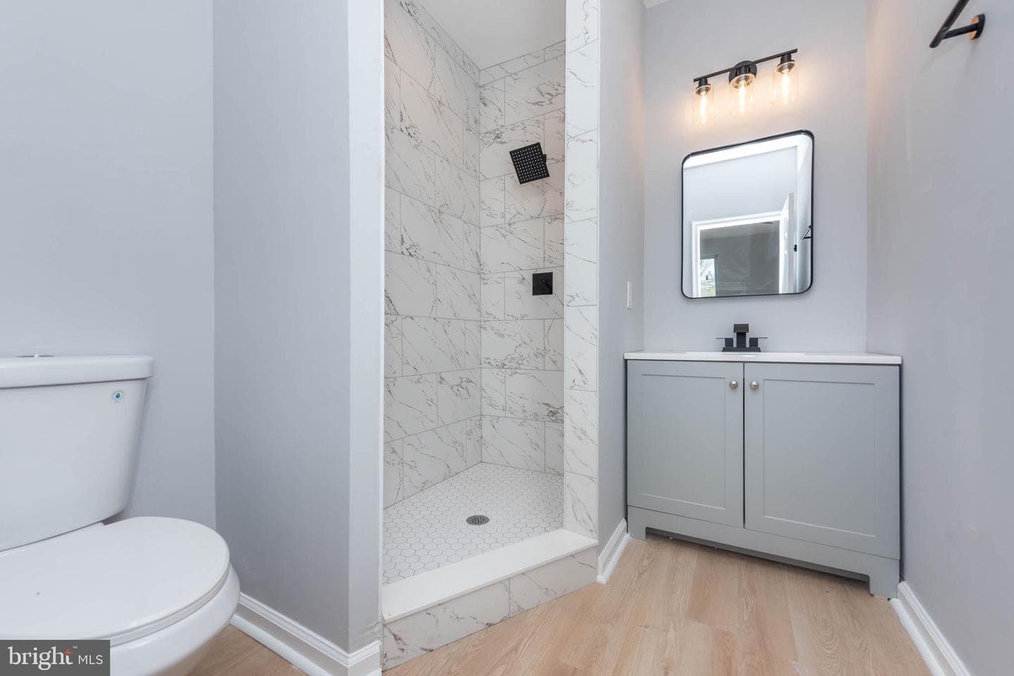 1807 E Lafayette Avenue photo 14